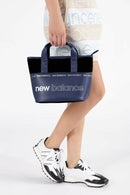 男子和女人的購物袋New Balance高爾夫New Balance高爾夫