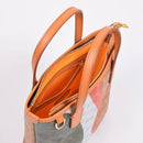 男女的購物袋復活高爾夫