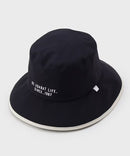 雨帽女人阿达巴特·阿达巴特高尔夫