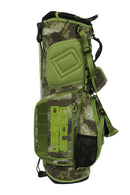 男子和女人的球童袋紀錄片高爾夫