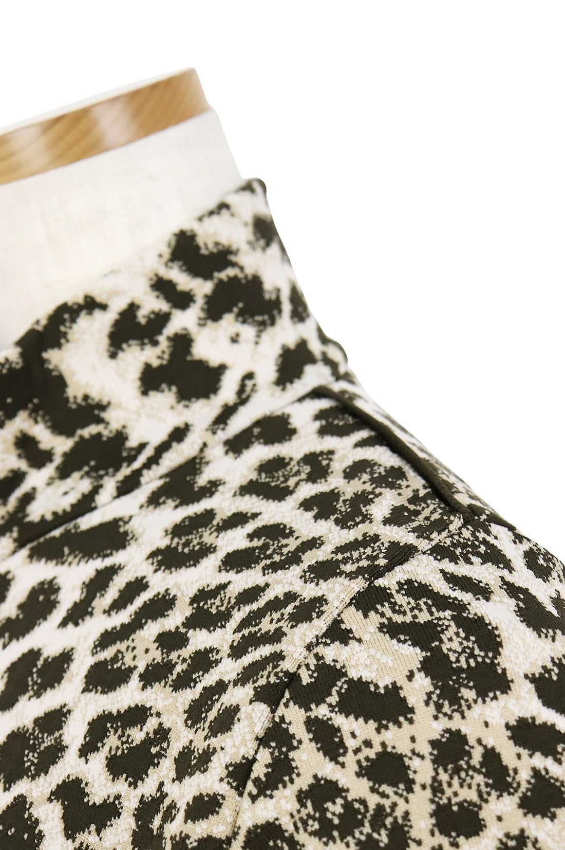 【送料無料】セーター レディース ニューランド NEWLAND 日本正規品 2025 秋冬 新作 girdwood5 セーター レディース ニューランド NEWLAND 日本正規品 2025 秋冬 新作