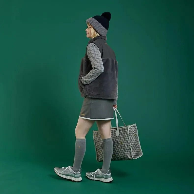 最佳女士皮革Resurrection 2025秋冬新款高尔夫球服