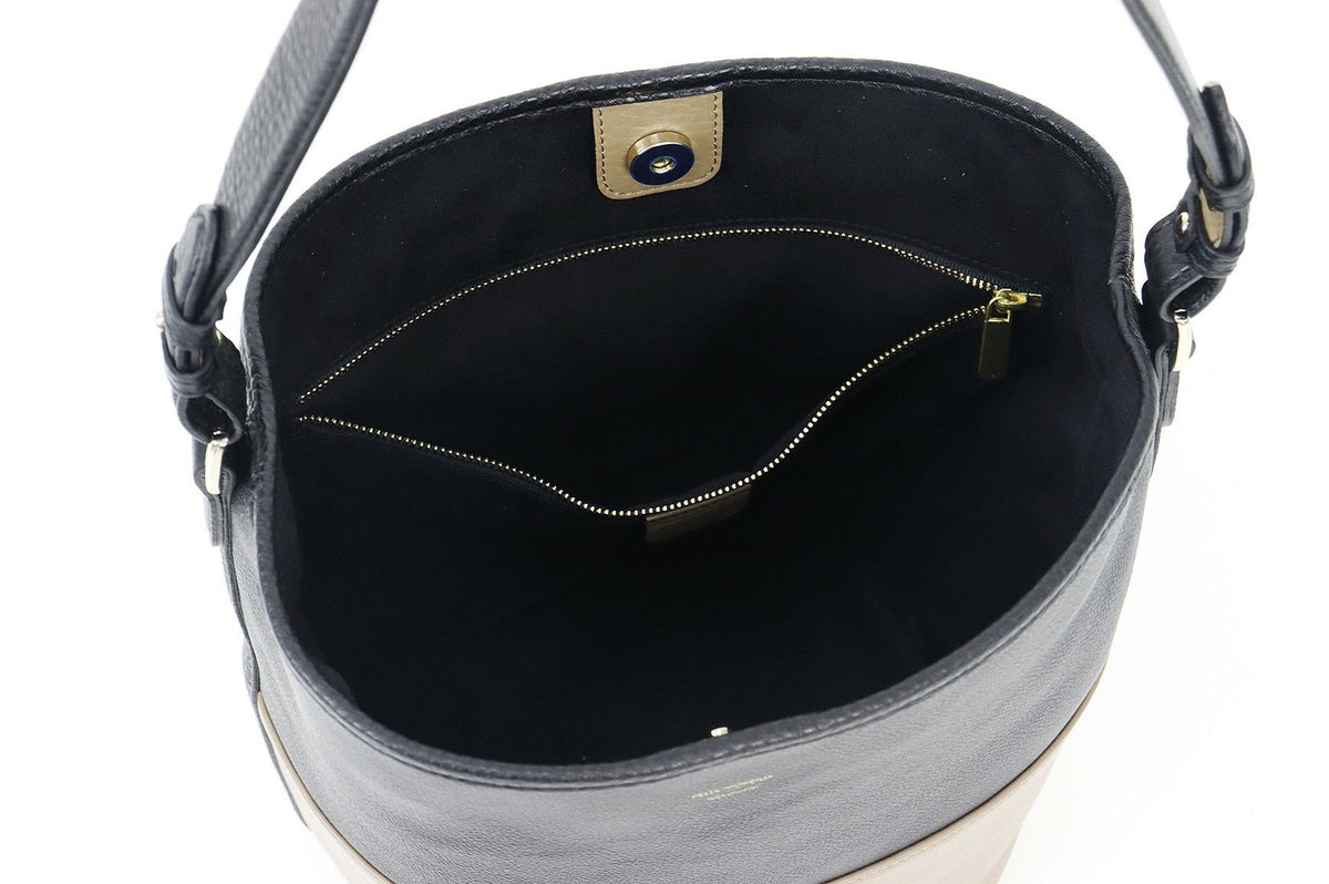 カートバッグ ペッレ モルビダ PELLE MORBIDA